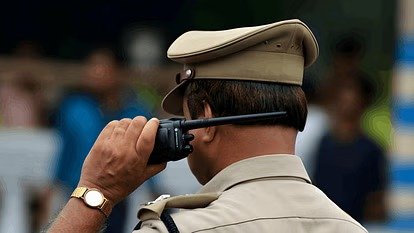 Uttarakhand Police deported five Bangladeshi citizens