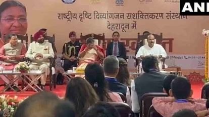 President Draupadi Murmu gets emotional, children wish birthday in a special way