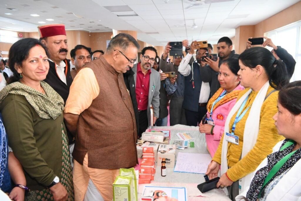 Minister Ganesh Joshi participated in the multipurpose health camp under Seva Pakhwada in Mussoorie.