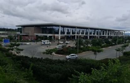 Dehradun Airport: Flight crisis continues, 11 flights of various airlines arrived, seven cancelled