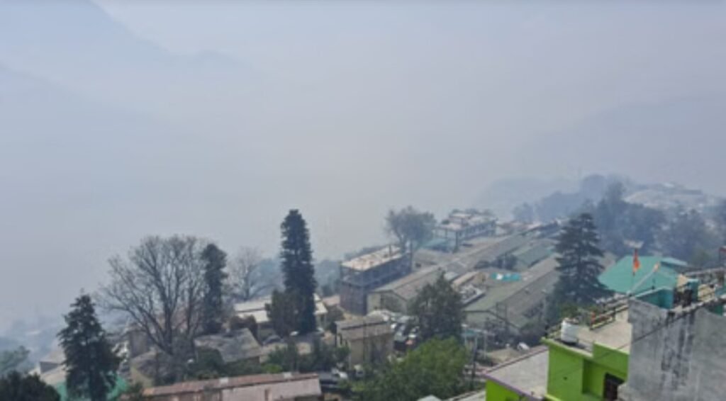 Uttarakhand Weather: Weather will change once again from tomorrow, chances of rain and snowfall in many districts