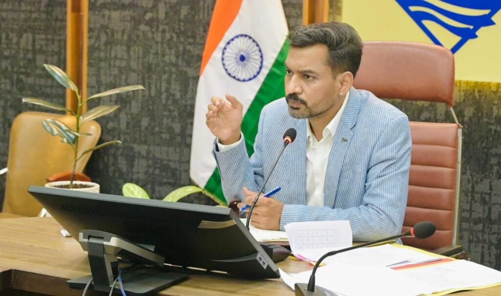 District Magistrate takes a tough stance on monsoon and dengue; issues special directives to departments