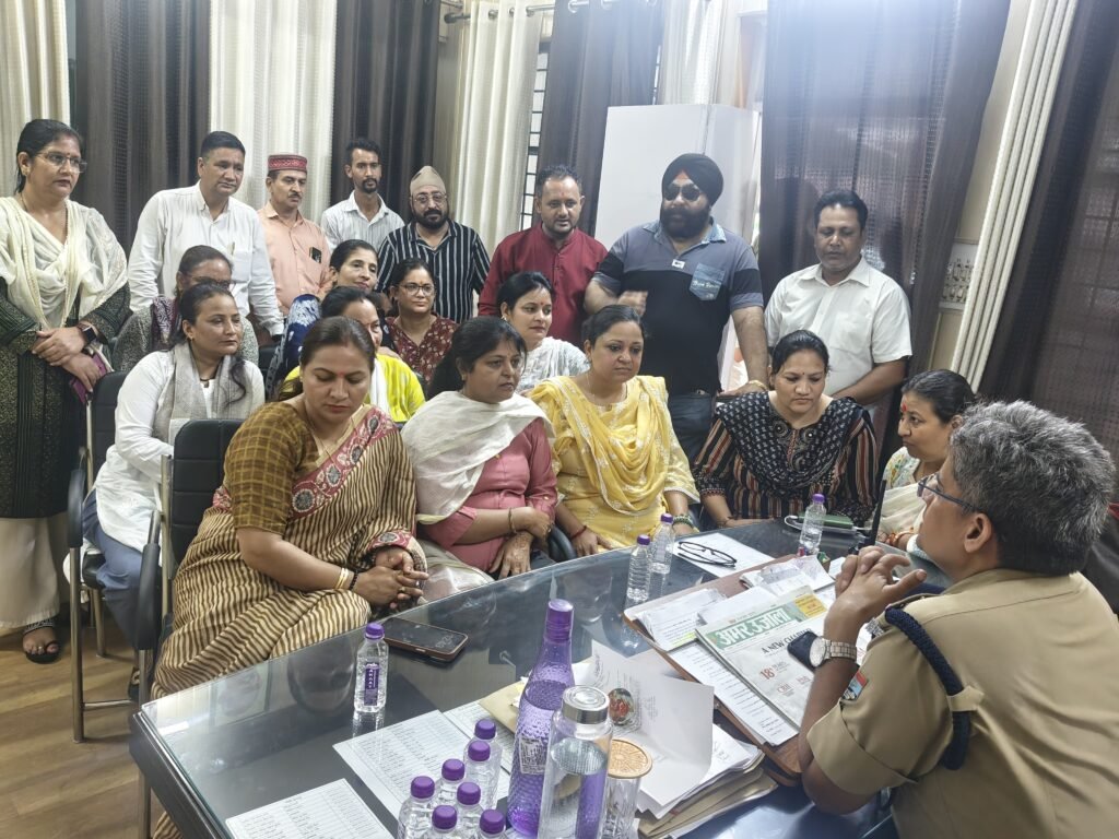 BJP Mahila Morcha Praises Dhami Government for Swift Action Against Social Media Offender