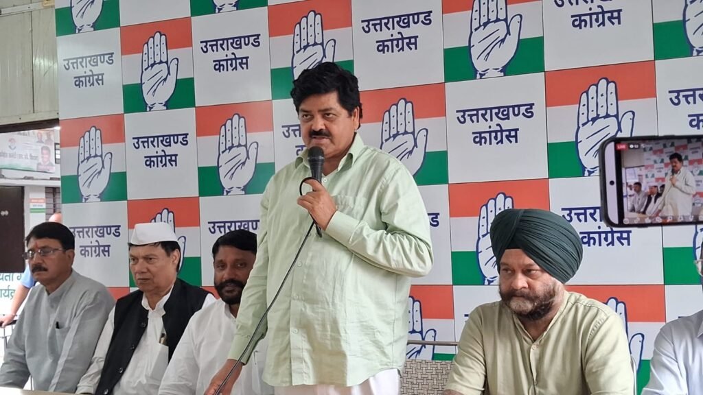 Over 100 people from Haridwar joined the Congress; Godiyal welcomed them